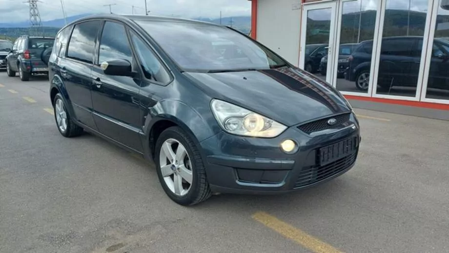 ID:779 - FORD S-MAX