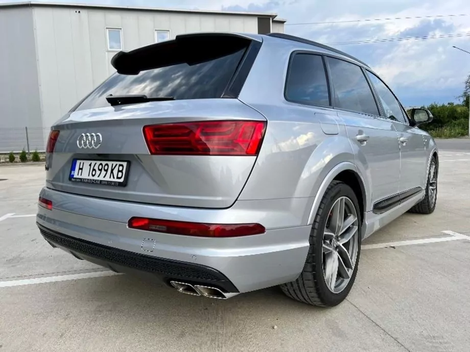 ID:784 - AUDI SQ7