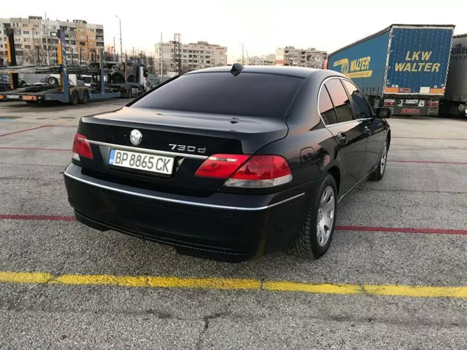 ID:787 - BMW 730