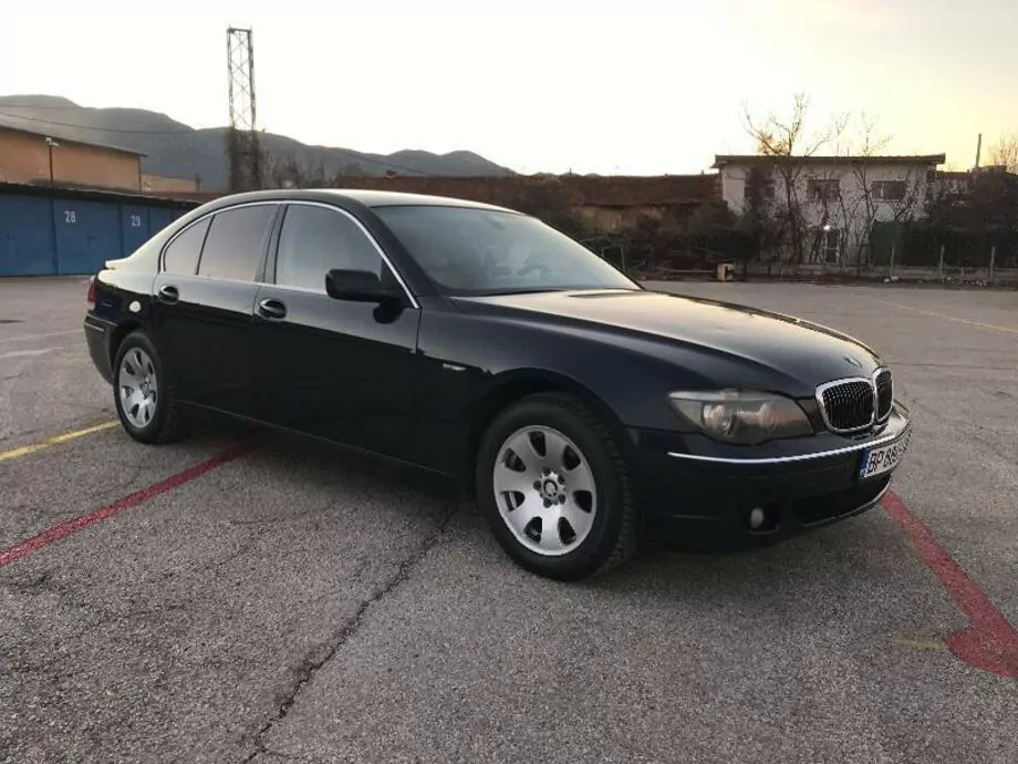 ID:787 - BMW 730