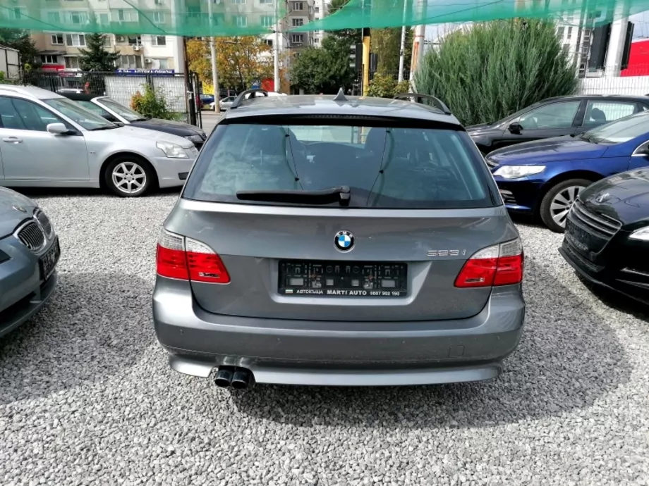 ID:797 - BMW 523