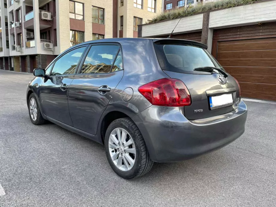 ID:804 - TOYOTA AURIS