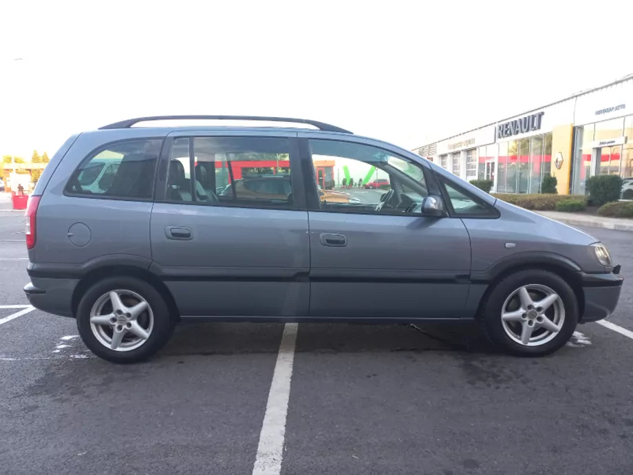 ID:819 - OPEL ZAFIRA