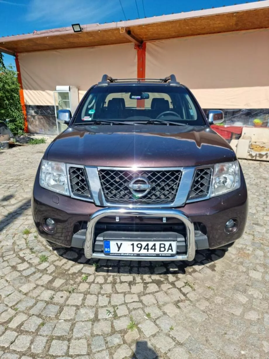 ID:827 - NISSAN NAVARA