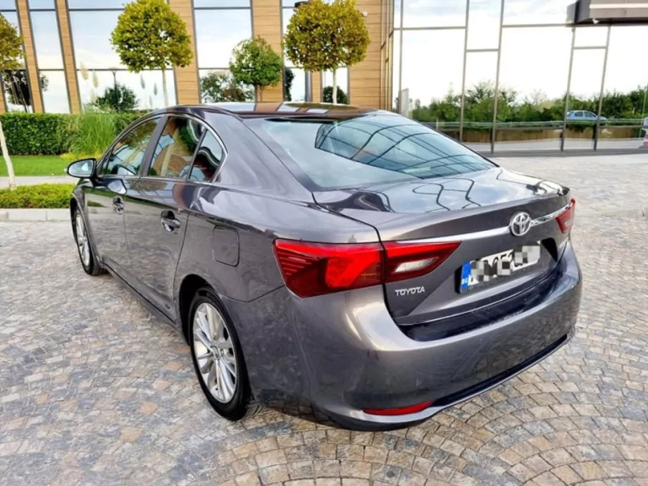 ID:844 - TOYOTA AVENSIS