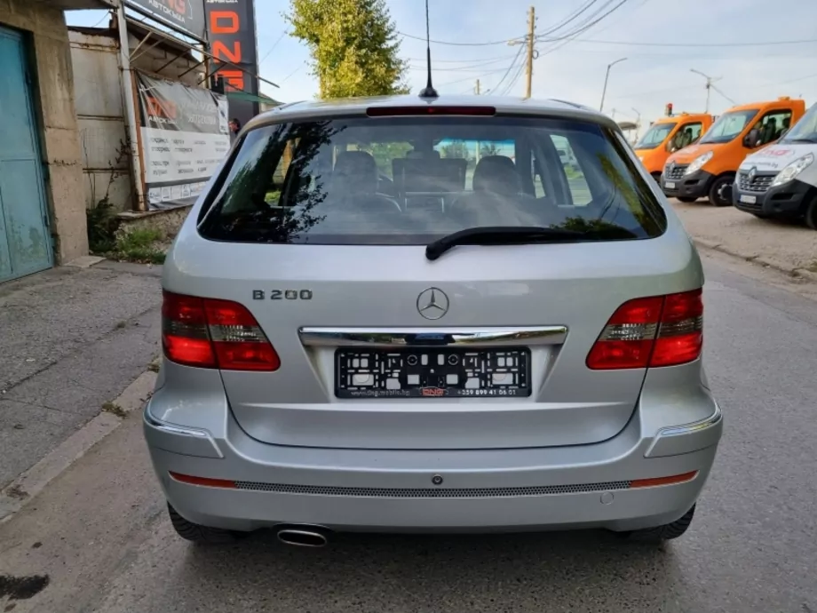 ID:864 - MERCEDES-BENZ B 200